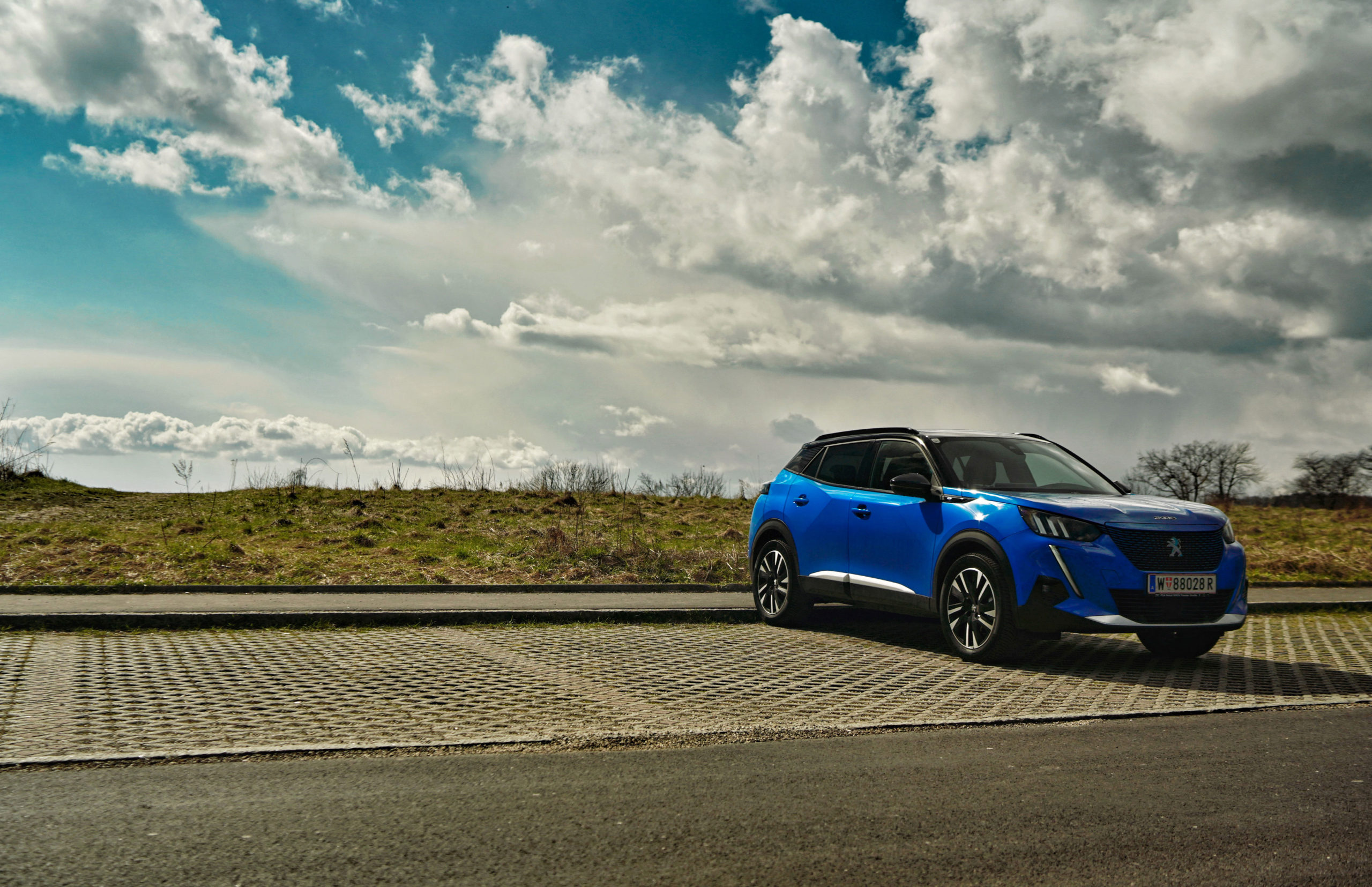 Peugeot e 2008 2021 fahrfreude.cc