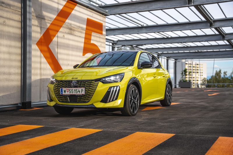 Peugeot e-208 GT by fahrfreude.ccPeugeot e-208 GT by fahrfreude.cc