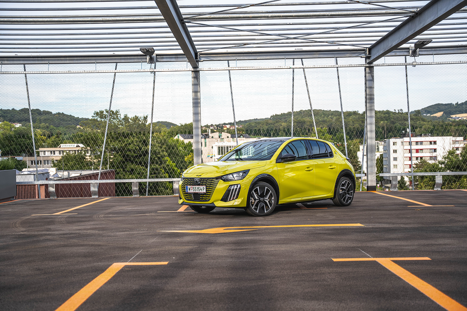 Peugeot e-208 GT by fahrfreude.cc